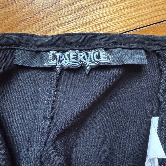 Vintage Lip Service Gangsta Pranksta Goth Punk Emo Black Fishtail Buckle Skirt S - Picture 8 of 9